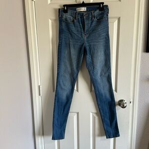 Abercrombie & Fitch Women’s Jeans